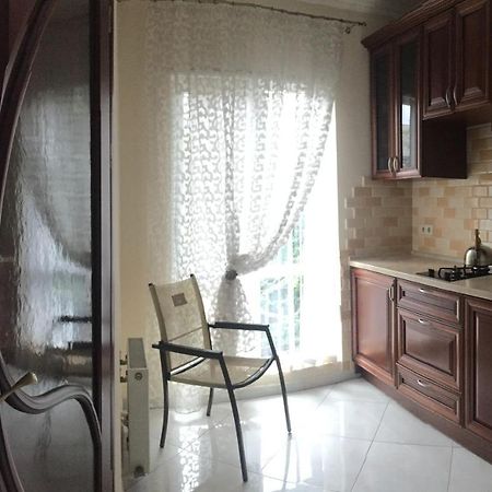 Apartmán Cozy Studio Near Greek Square Oděsa Exteriér fotografie